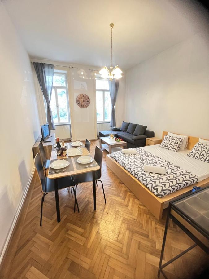 Plener Paradise Vienna Luaran gambar